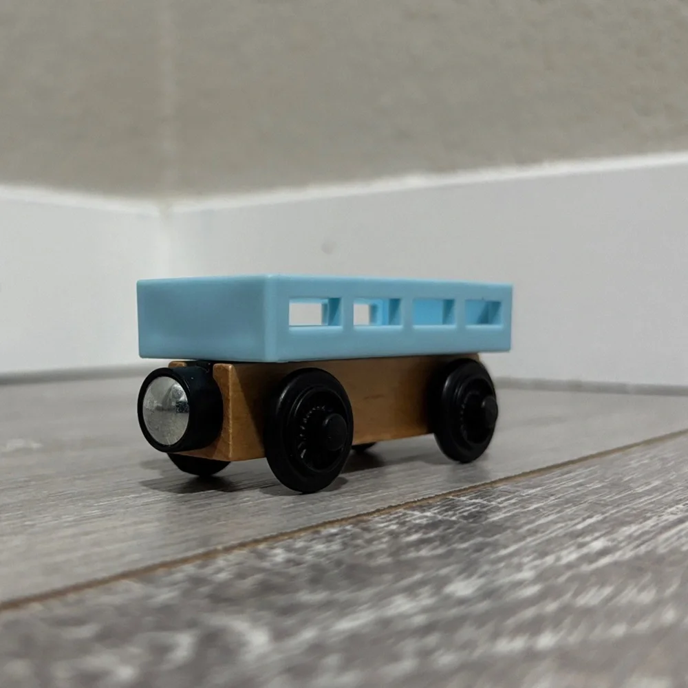 Thomas & Friends Snowy Rails Cargo Car